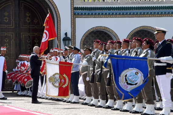 رئيس الجمهورية يقرر التمديد في حالة الطوارئ،