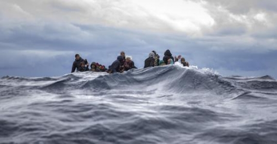 غرق مركب قبالة سواحل العطايا بقرقنة: 15 شخصا في عداد المفقودين