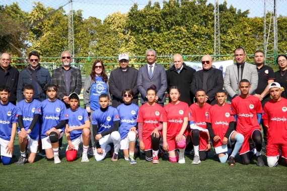 وزير الشباب والرياضة يشجع على مزيد نشر وتوسيع قاعدة ممارسي رياضة البيزبول بمختلف إختصاصاتها.