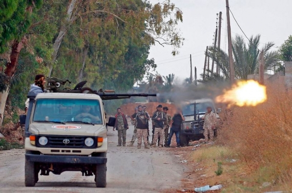 ليبيا: اشتباكات عنيفة في طرابلس