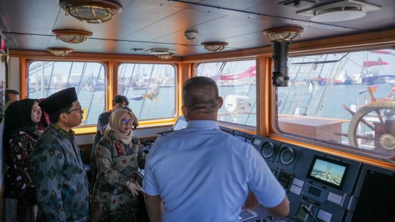 السفينة البحرية الأندونسية  BIMA SUCI في زيارة ودّية إلى تونس
