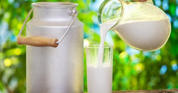 الحكومة تحدّد المخزون التعديلي من الحليب الطازج المعقم لسنة 2022