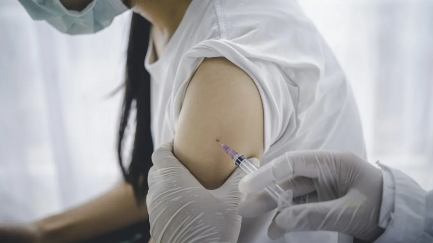 Cancer du col de l&#039;utérus : une dose de vaccin suffit aux jeunes filles, dit l&#039;OMS